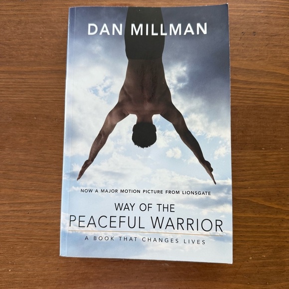 Way of the Peaceful Warrior Book Lightly used - Picture 1 of 3